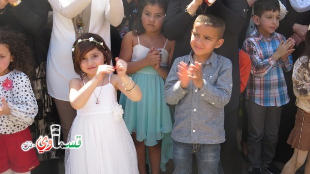 كفرقاسم – فيديو: بساتين الامل, السلام , والمحبة تحتفل بعيد الام على انغام عمو انس وجوقته ..
